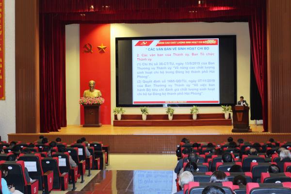 Quận Dương Kinh: Tập huấn nghiệp vụ công tác tổ chức xây dựng Đảng năm 2022